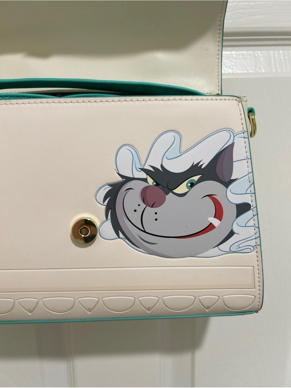 Loungefly Disney Cinderella Gus and Jaq Bead Handle Crossbody Bag - Picture 7 of 10